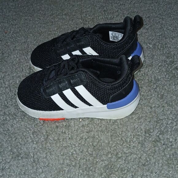 Adidas toddler boys no tie sneakers  Sz 6  EUC - Picture 3 of 7